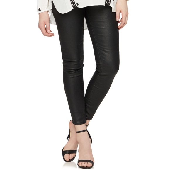 Vigoss Denim - NWT VIGOSS black coated jagger super skinny jeans